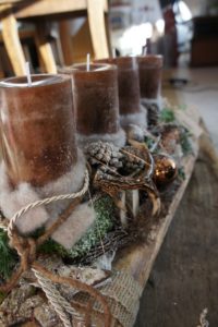 Festive candle arrangement 